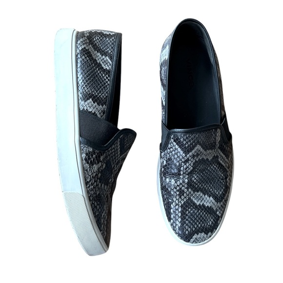 Vince Blair Snake Print Leather Slip On Sneaker black Size 7.5 - Picture 1 of 14